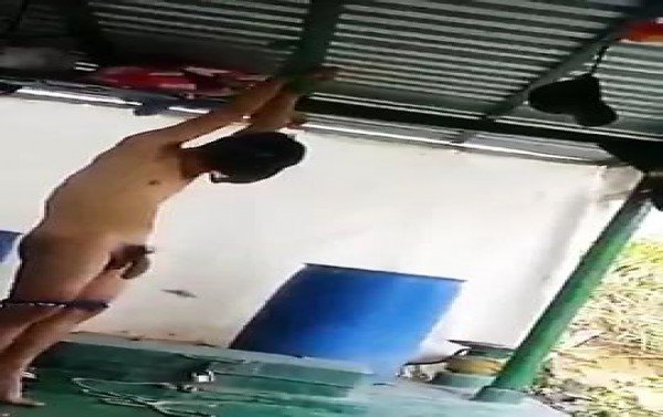 Gay Sex _ Gay Indonesia yang menggoda